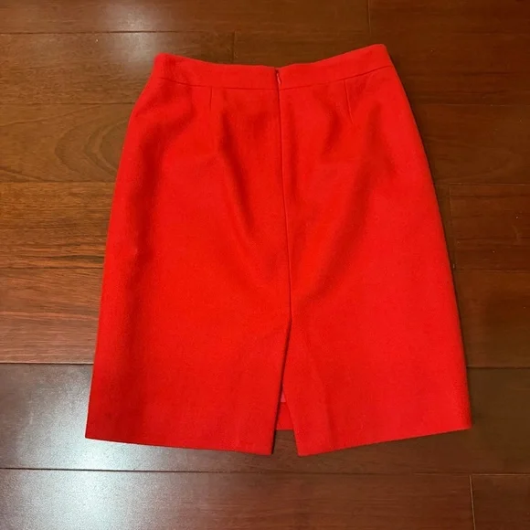 J. Crew The Pencil Skirt Red Wool Professional Skirt Size 0 - Picture 3 of 8